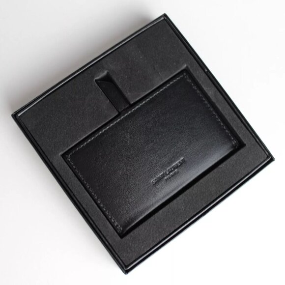Saint Laurent For You YSL Mirror Leather Case Credit Card Holder NIB - Picture 1 of 11